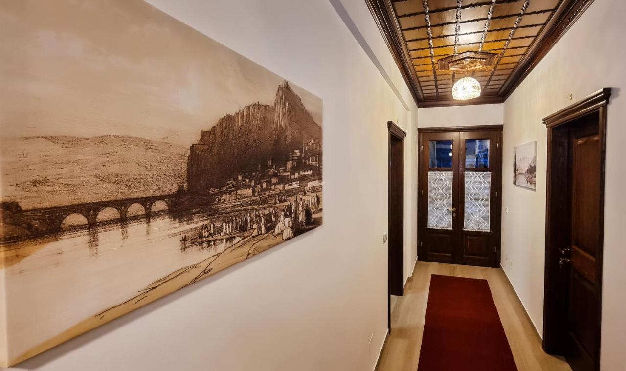 Master Hotel ベラト エクステリア 写真